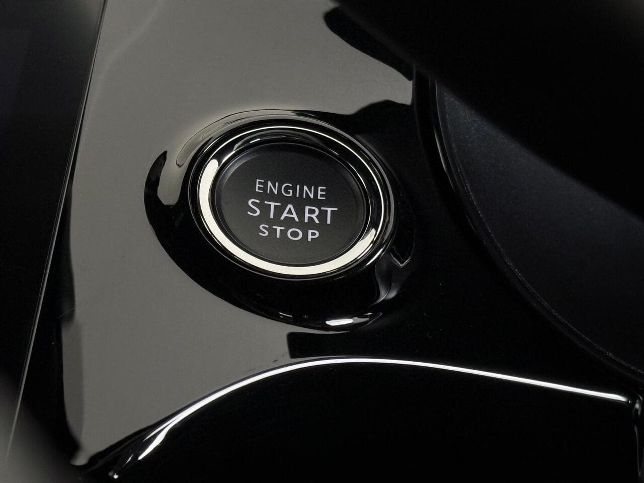 Vauxhall Corsa thumbnail Misc Controls