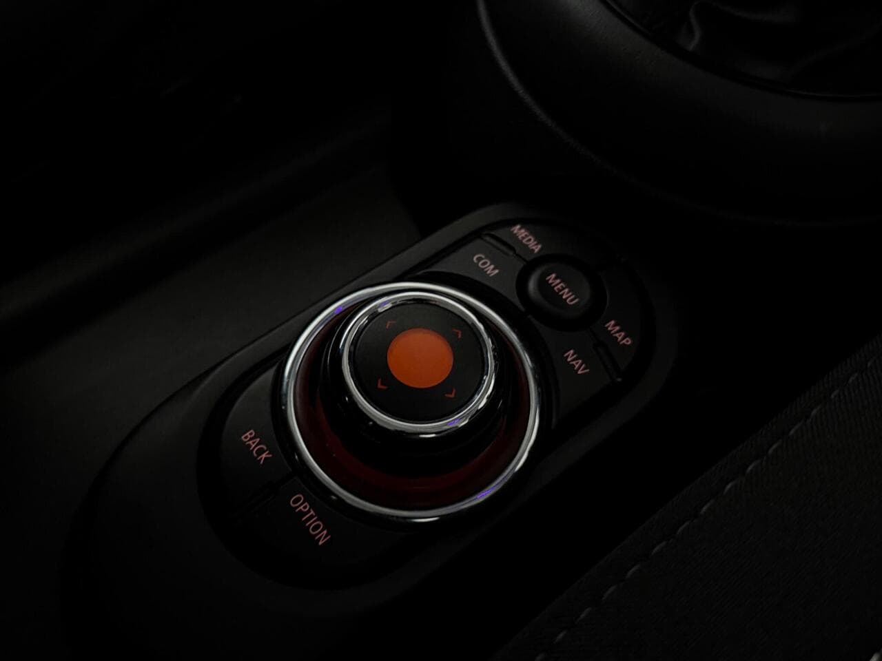 MINI Hatch thumbnail Inconclusive