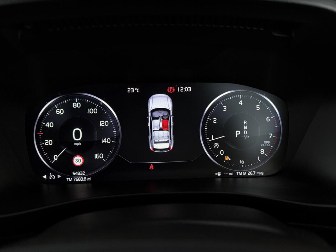 Volvo XC40 thumbnail Driver Instruments