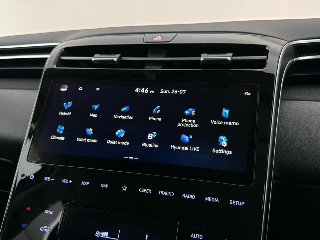 Hyundai TUCSON thumbnail Infotainment System