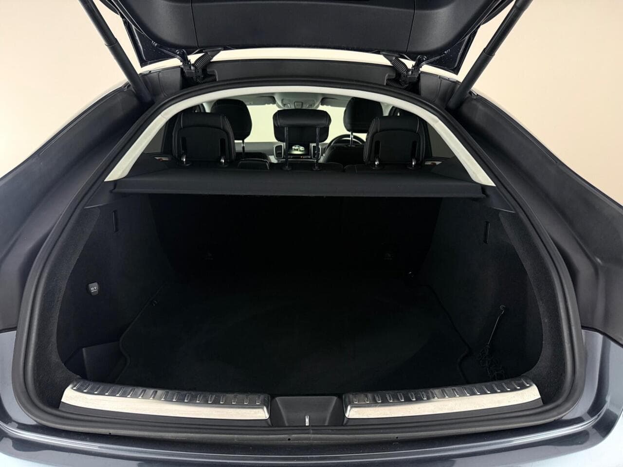 Mercedes-Benz GLE thumbnail Boot