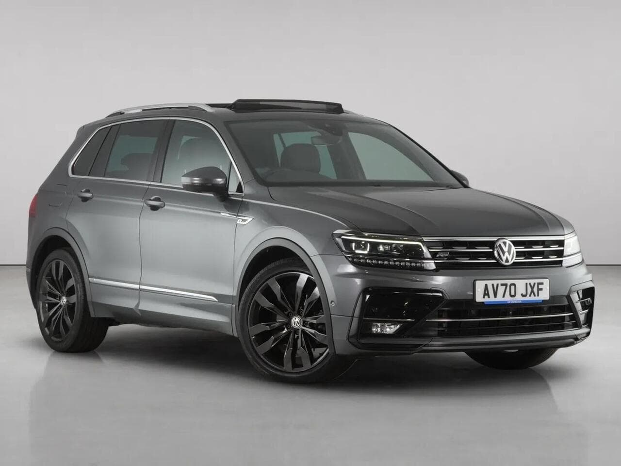 Volkswagen Tiguan - Volkswagen Tiguan 2.0 TDI R-Line Tech SUV 5dr Diesel DSG Euro 6 (s/s) (150 ps)