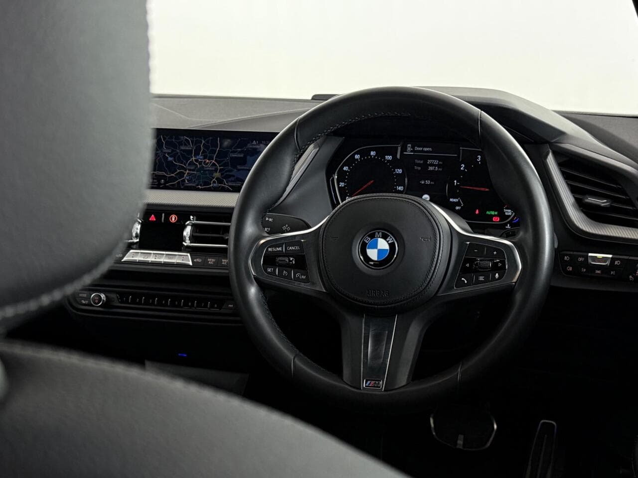 BMW 1 Series thumbnail Steering Wheel