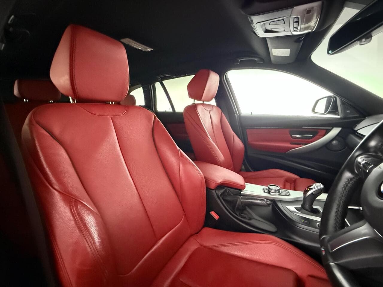 BMW 3 Series thumbnail Seat Driver