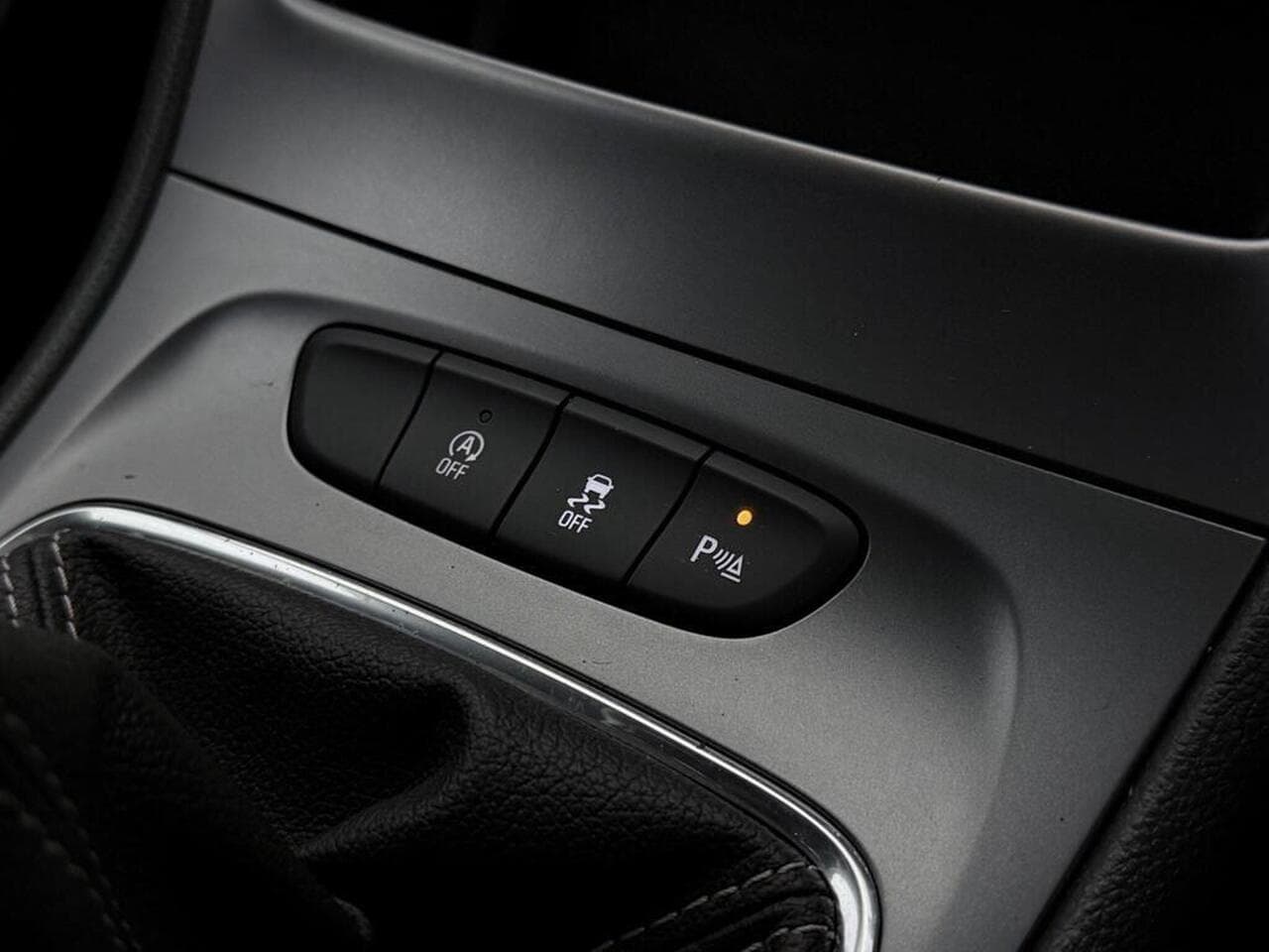 Vauxhall Astra thumbnail Misc Controls