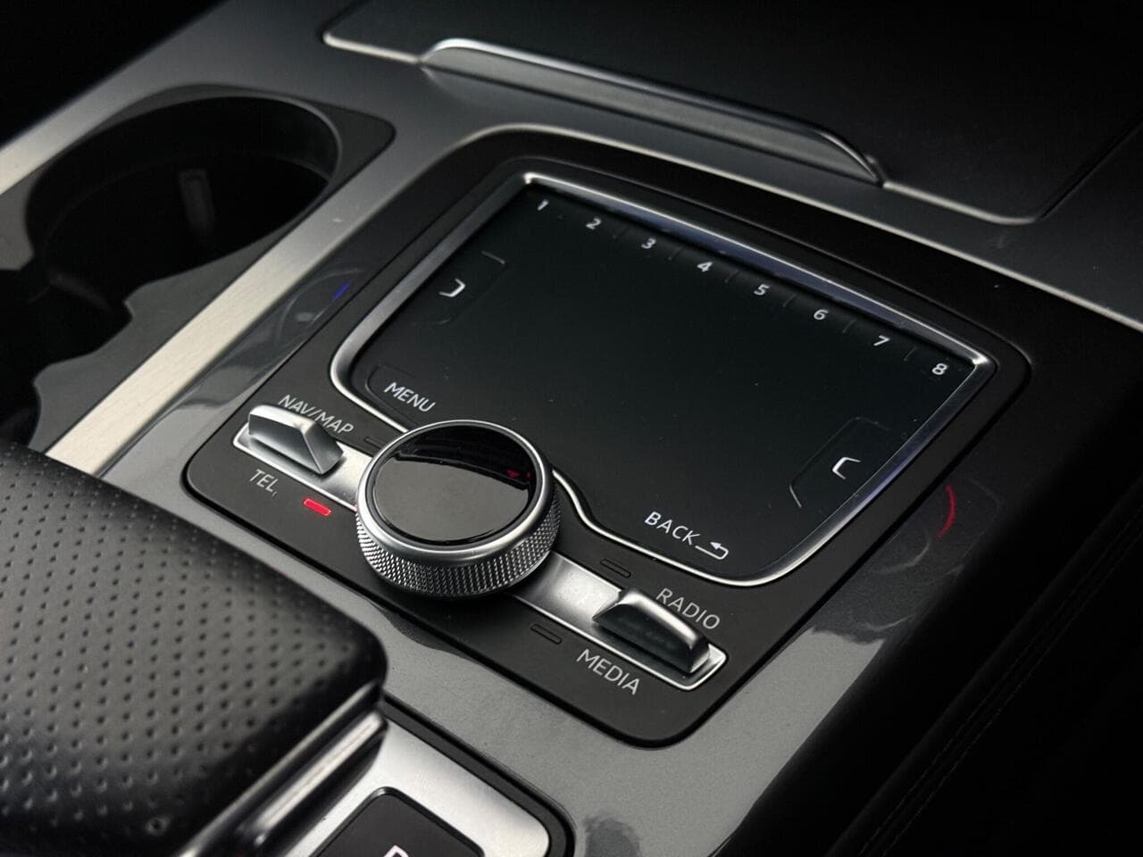 Audi Q7 thumbnail Inconclusive