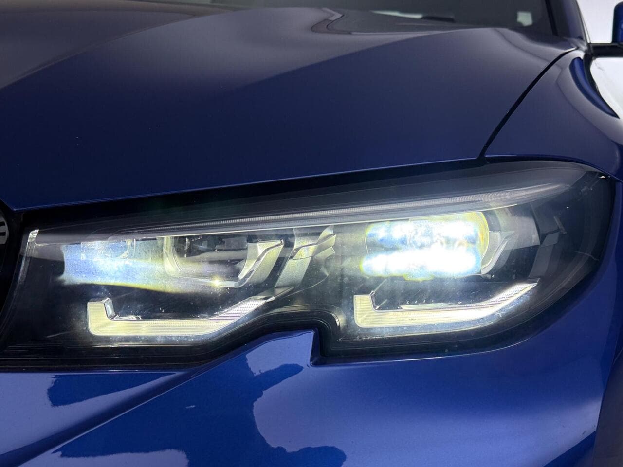 BMW 3 Series thumbnail Lights Front
