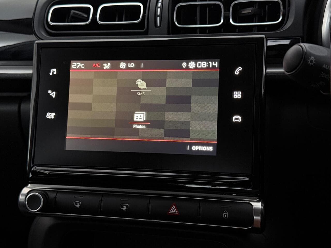 Citroen C3 thumbnail Infotainment System