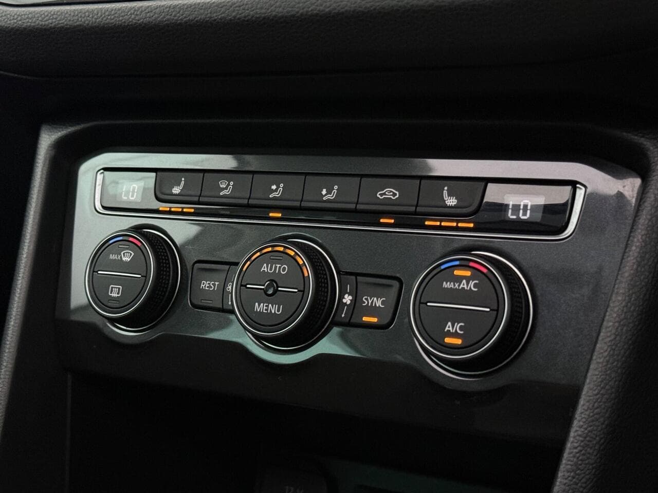 Volkswagen Tiguan thumbnail Misc Controls