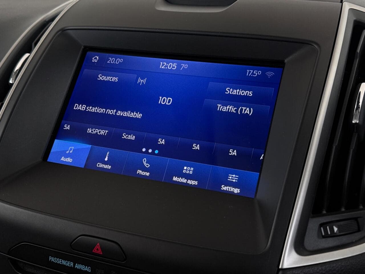Ford Galaxy thumbnail Infotainment System