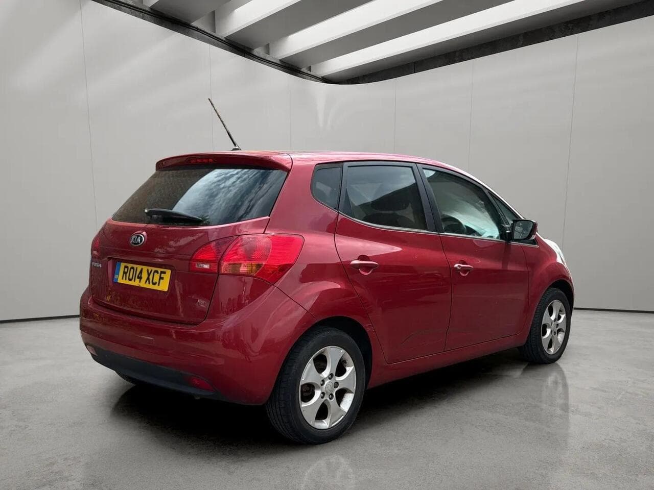 Kia Venga thumbnail Rear Right