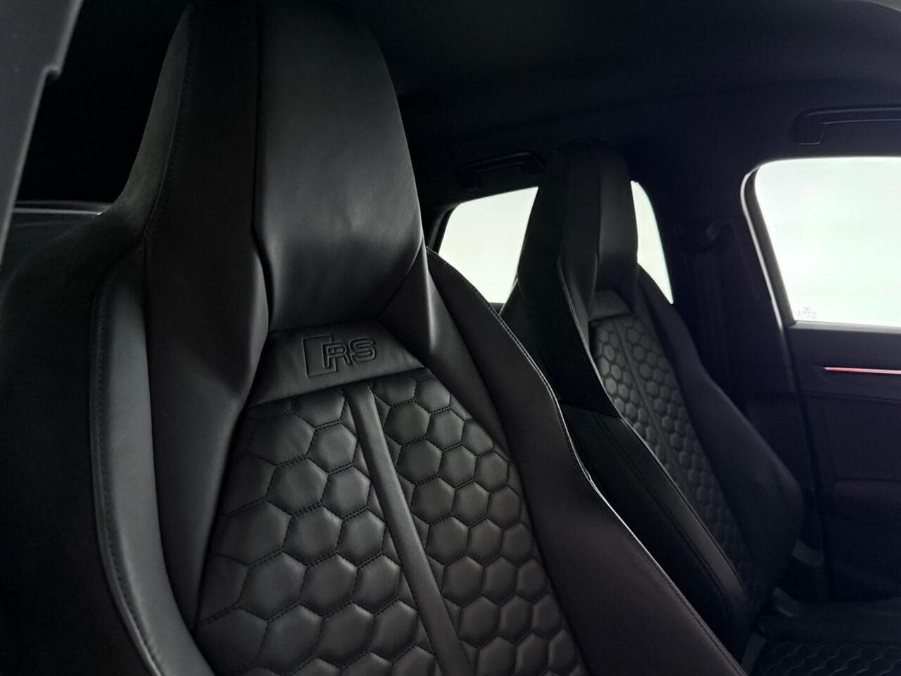Audi RS Q3 thumbnail Seat Driver