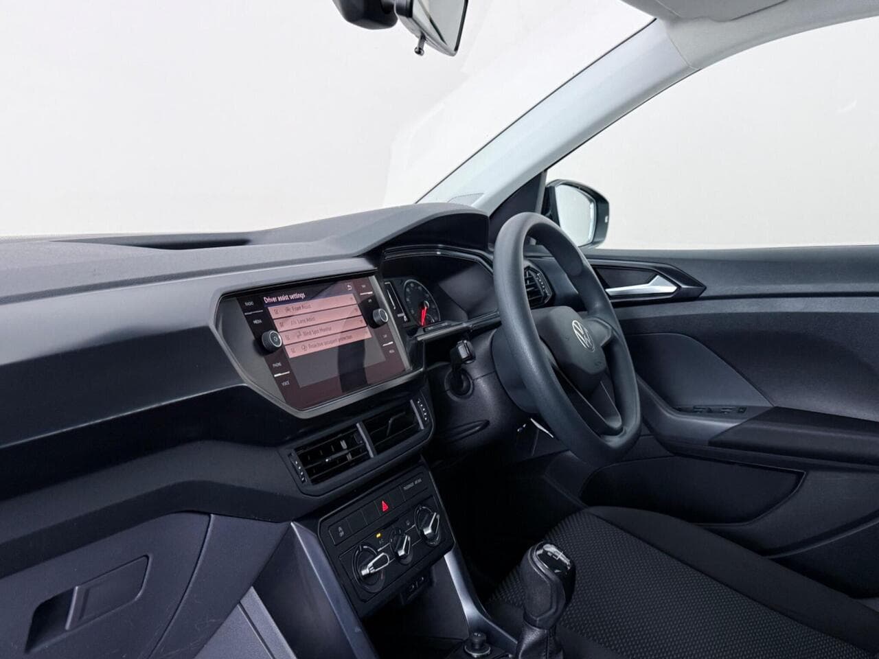 Volkswagen T-Cross thumbnail Interior Front
