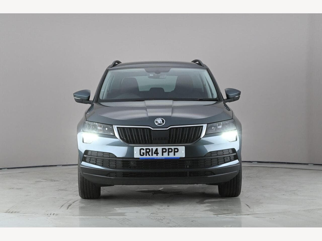 Skoda Karoq thumbnail Front