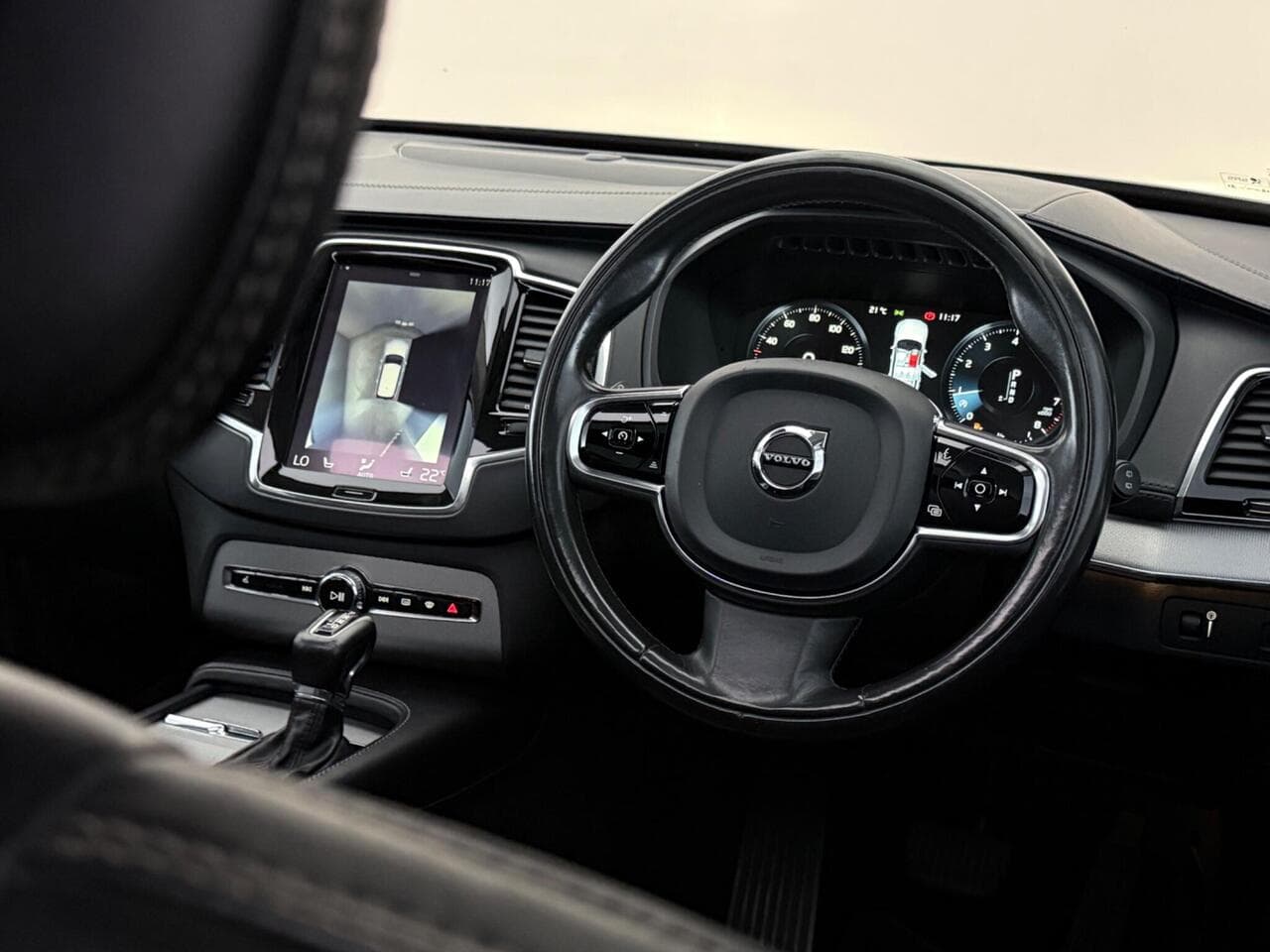 Volvo XC90 thumbnail Steering Wheel