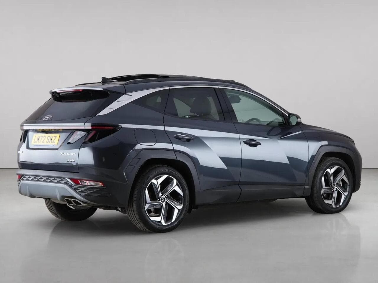 Hyundai TUCSON thumbnail Rear Right