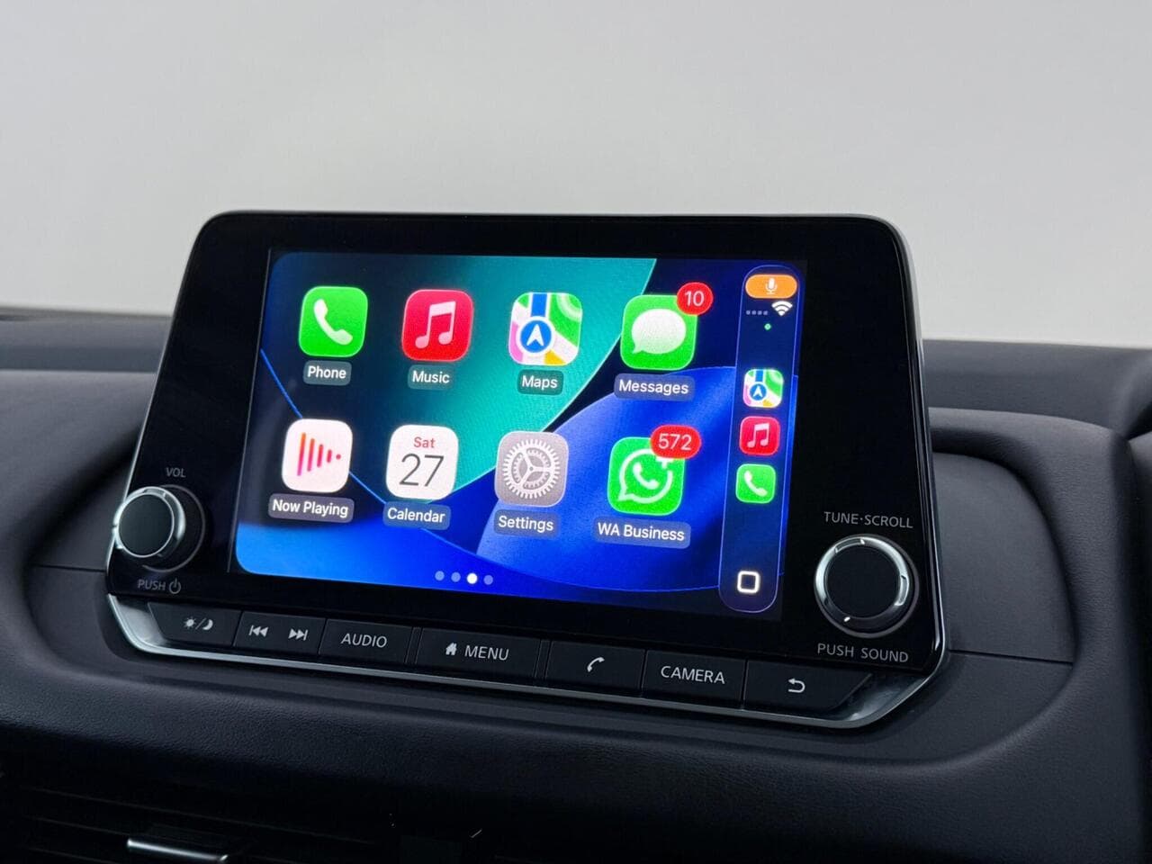 Nissan Qashqai thumbnail Infotainment System
