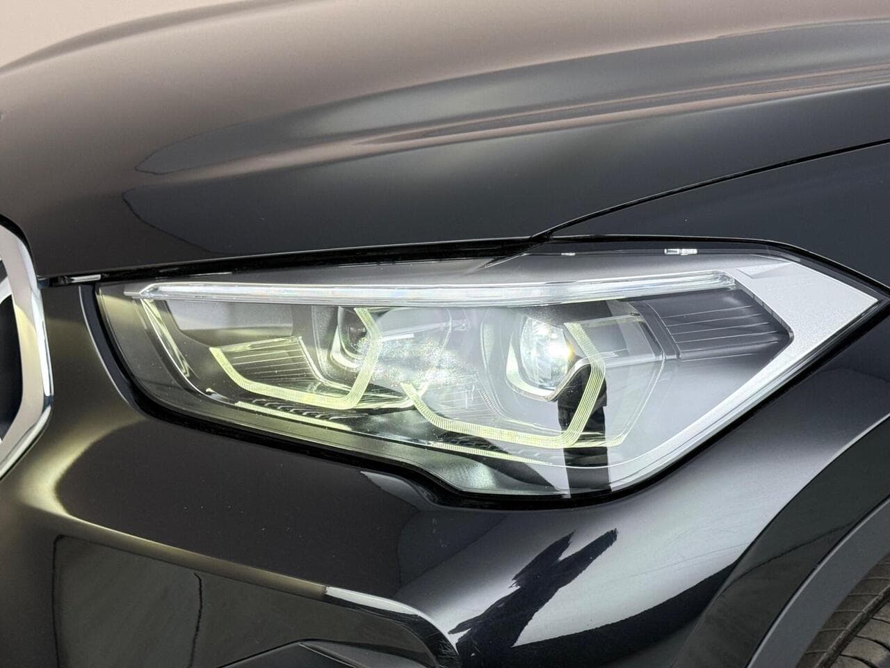 BMW X1 thumbnail Lights Front
