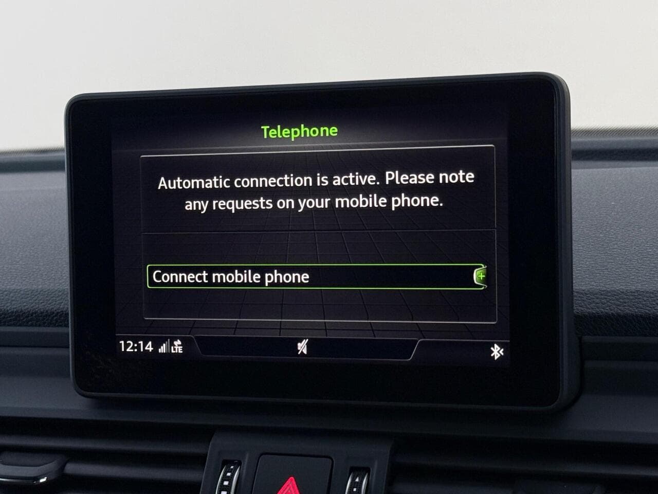 Audi Q5 thumbnail Infotainment System