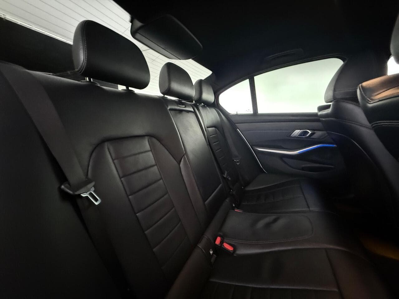 BMW 3 Series thumbnail Seats Rear
