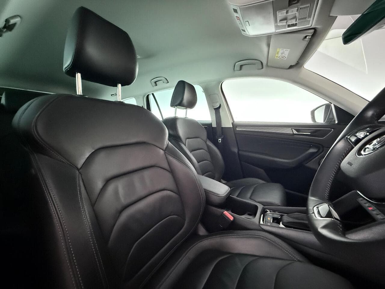 Skoda Kodiaq thumbnail Seat Driver