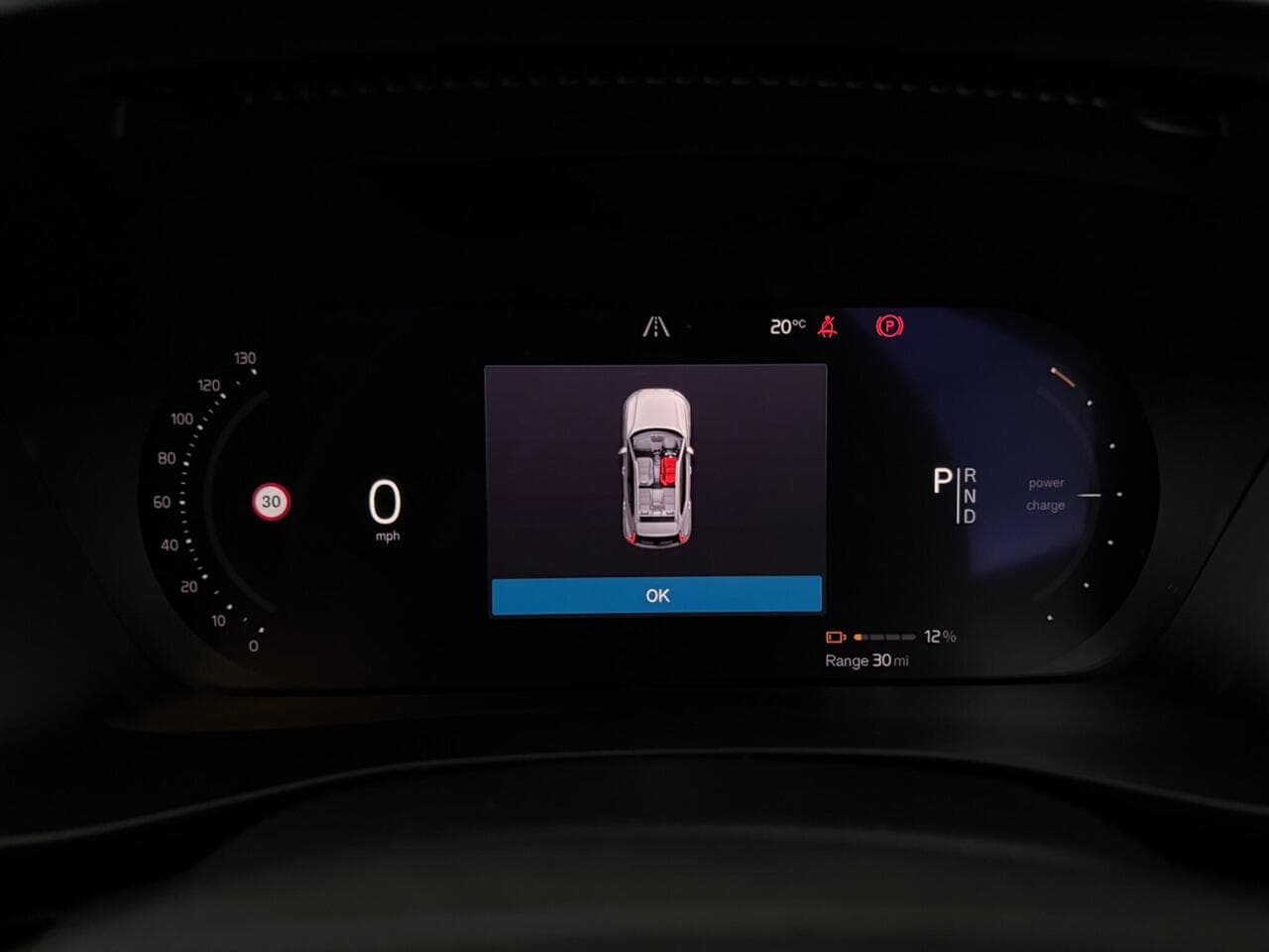 Volvo XC40 thumbnail Driver Instruments