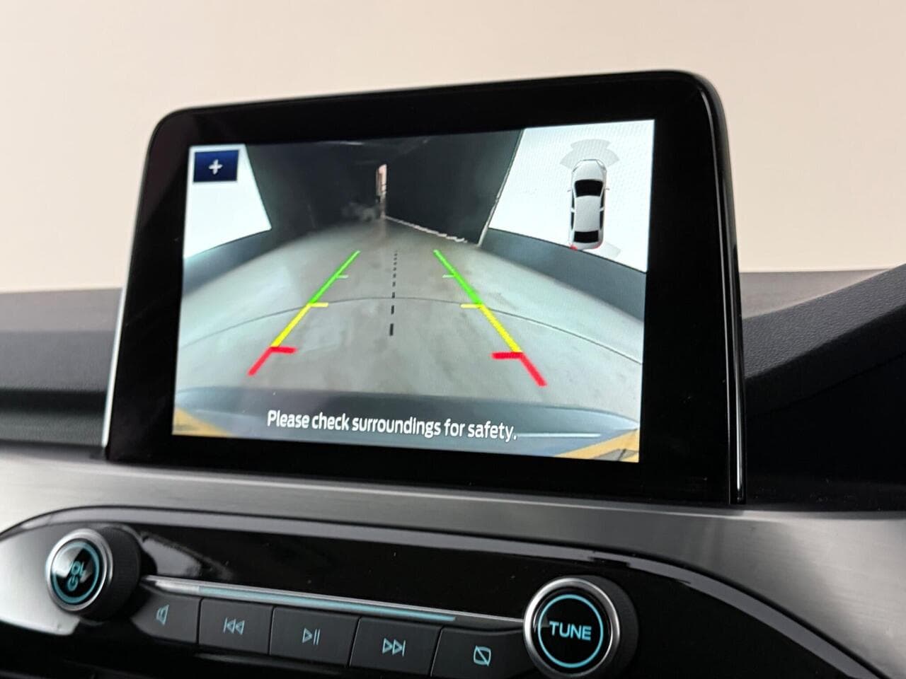 Ford Kuga thumbnail Infotainment System