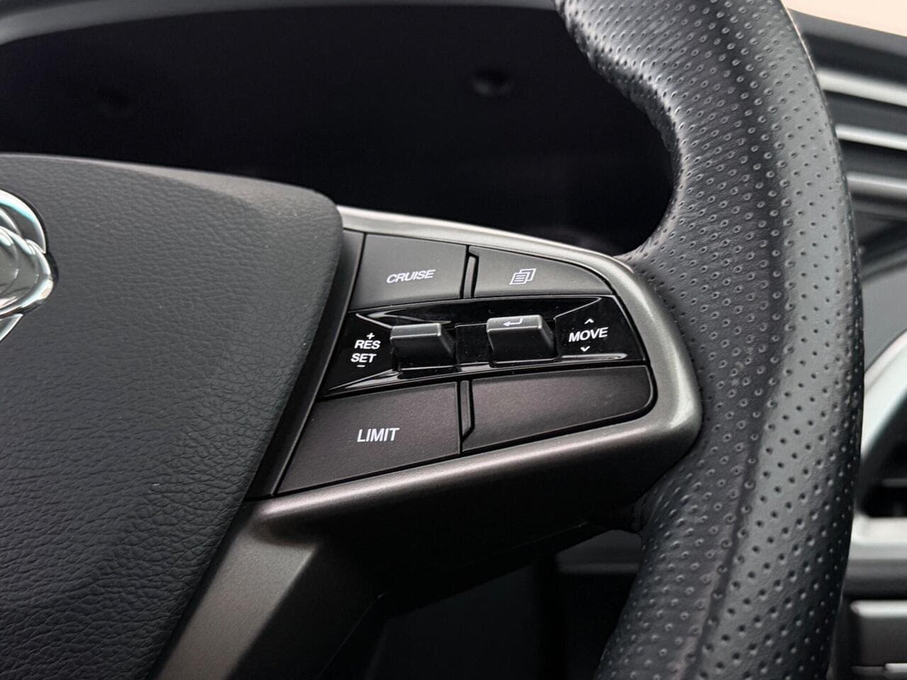 SsangYong Korando thumbnail Misc Controls