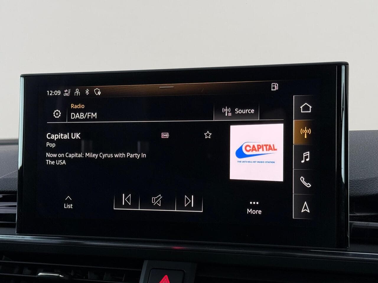 Audi A5 thumbnail Infotainment System