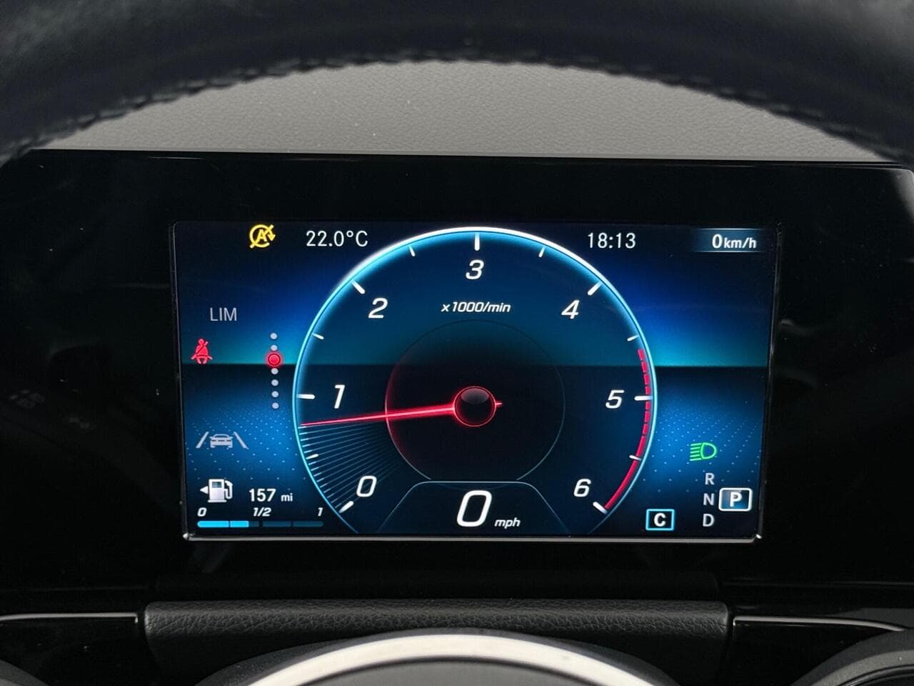 Mercedes-Benz B Class thumbnail Driver Instruments
