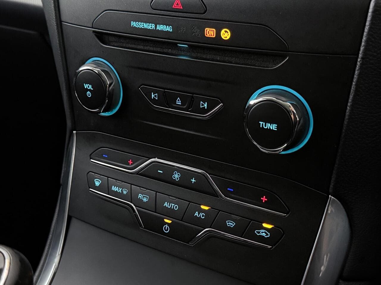 Ford S-Max thumbnail Misc Controls