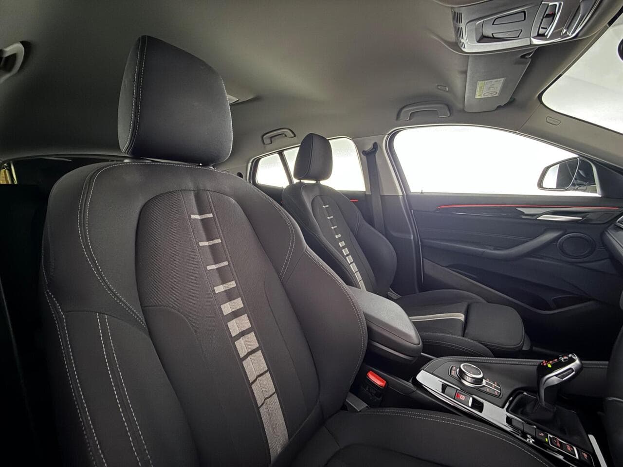 BMW X2 thumbnail Seat Driver