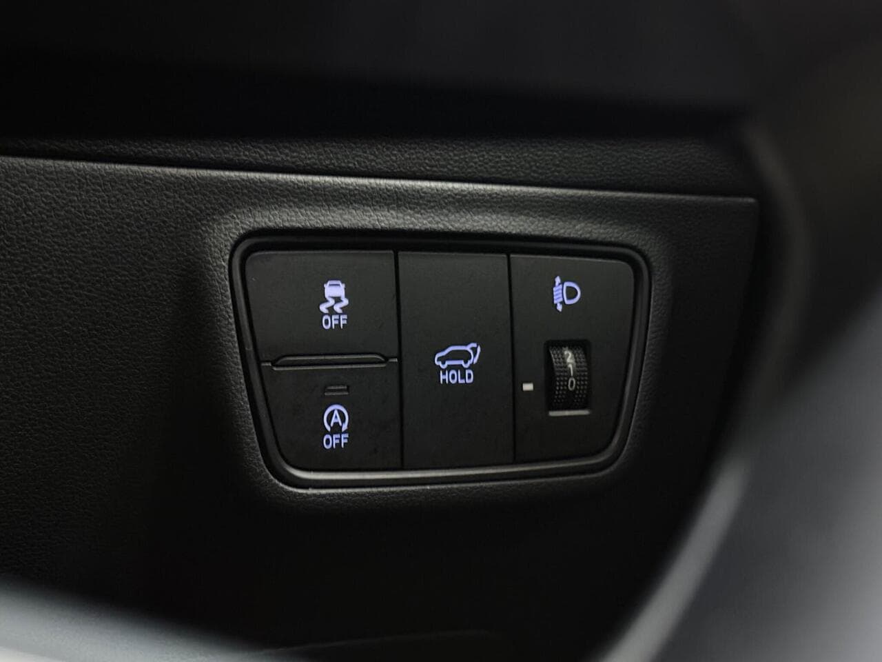 Hyundai TUCSON thumbnail Misc Controls