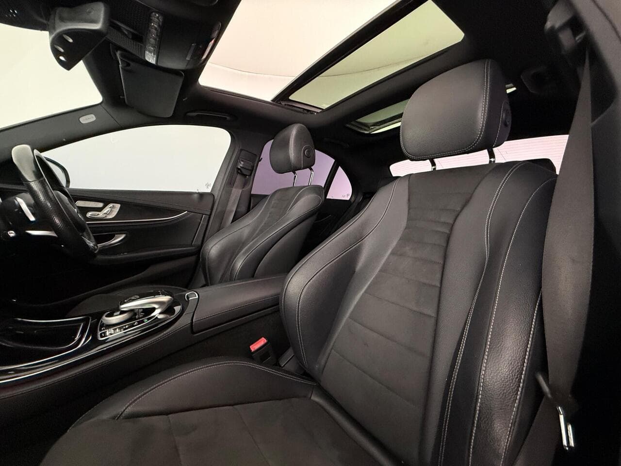 Mercedes-Benz E Class thumbnail Seat Front Passenger