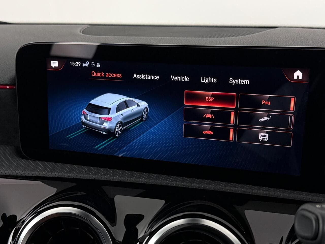 Mercedes-Benz A Class thumbnail Infotainment System
