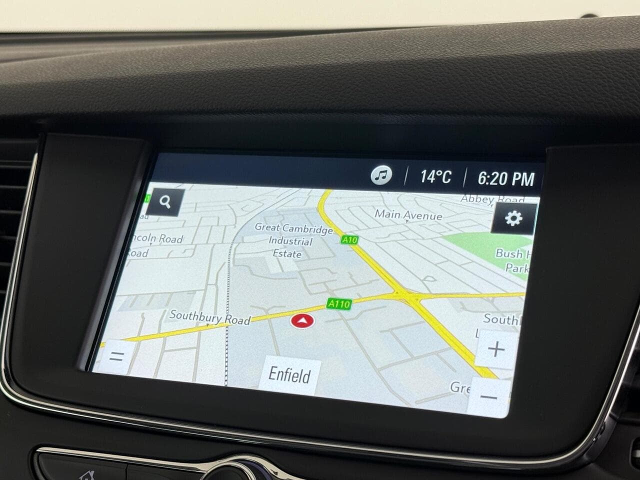 Vauxhall Astra thumbnail Infotainment System