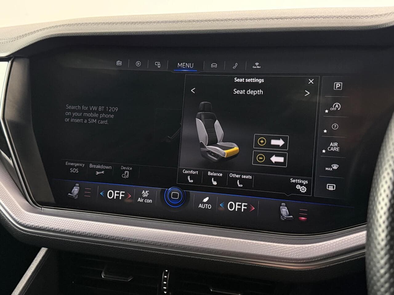 Volkswagen Touareg thumbnail Infotainment System
