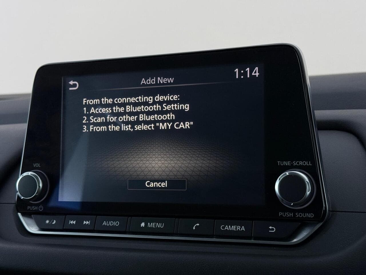 Nissan Qashqai thumbnail Infotainment System