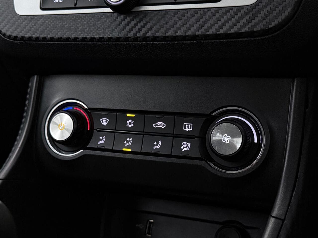 MG MG ZS thumbnail Misc Controls
