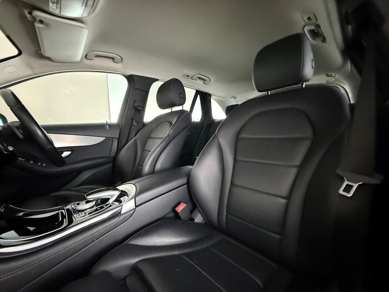 Mercedes-Benz GLC thumbnail Seat Front Passenger
