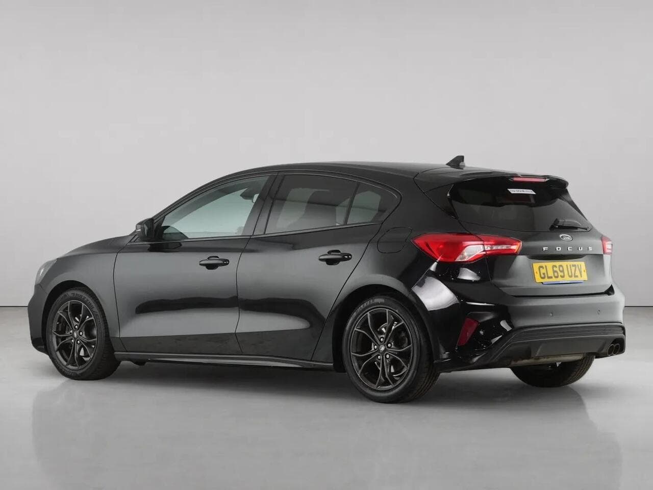 Ford Focus thumbnail Rear Left