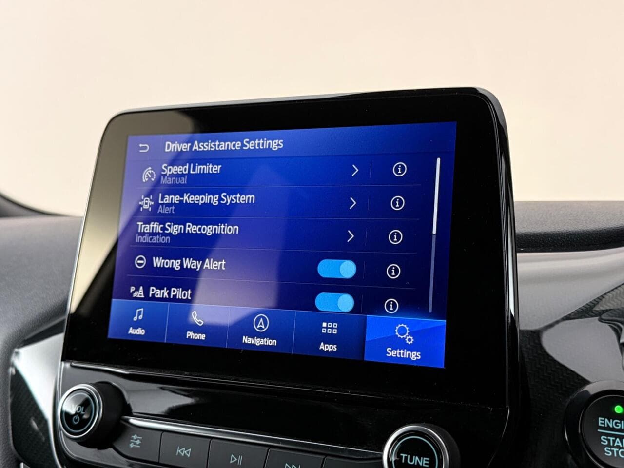 Ford Fiesta thumbnail Infotainment System