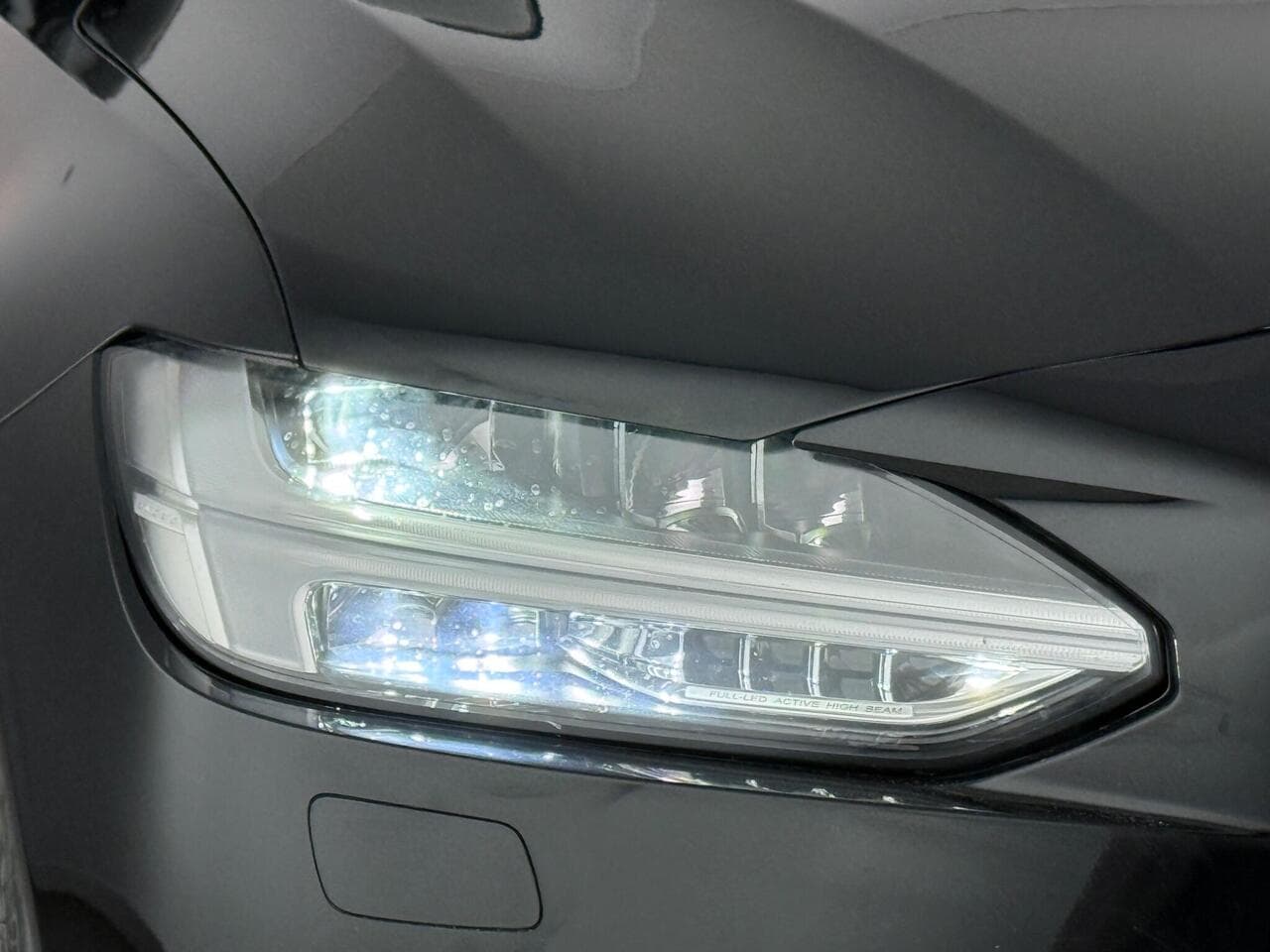 Volvo S90 thumbnail Lights Front