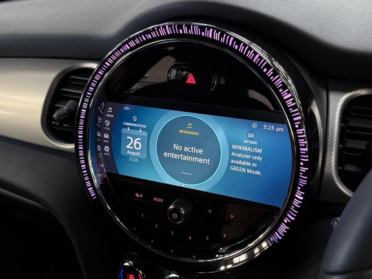 MINI Hatch thumbnail Driver Instruments