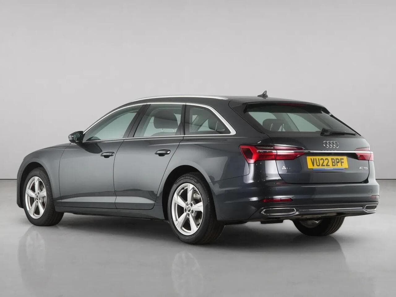 Audi A6 Avant thumbnail Rear Left