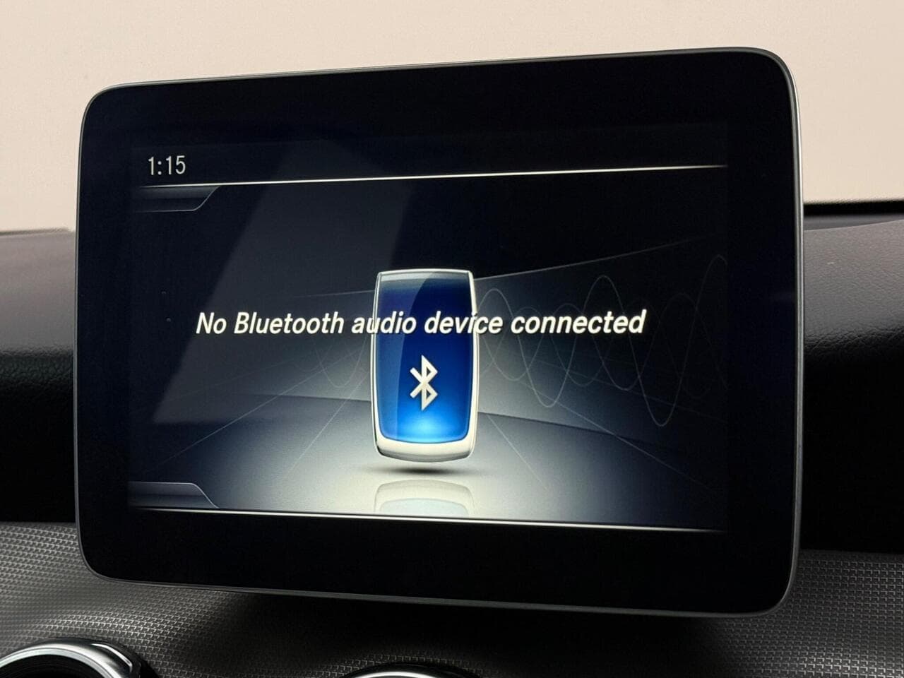Mercedes-Benz GLA thumbnail Infotainment System