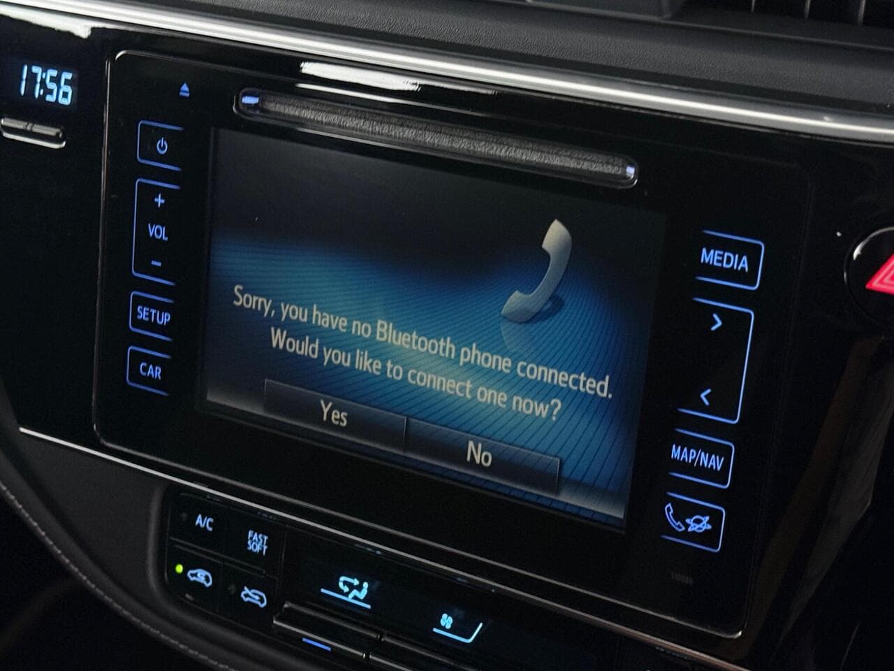 Toyota Auris thumbnail Infotainment System