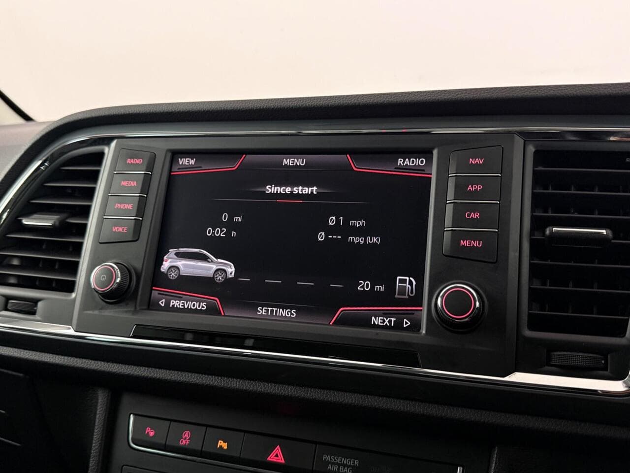 SEAT Ateca thumbnail Infotainment System