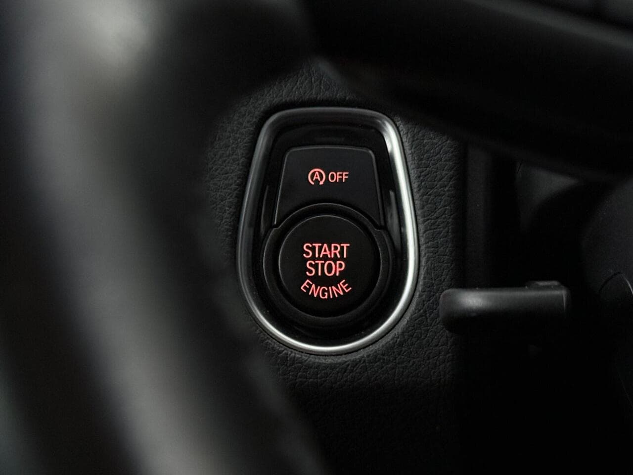 BMW 3 Series thumbnail Misc Controls