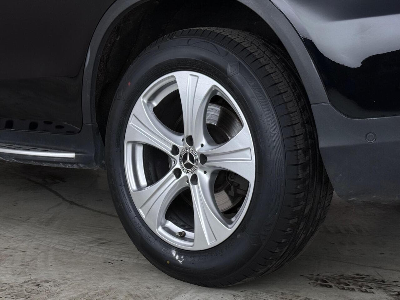Mercedes-Benz GLC thumbnail Wheel